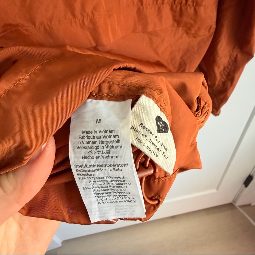 Madewell Raincheck Packable Raincoat- Women - Picture 8 of 9